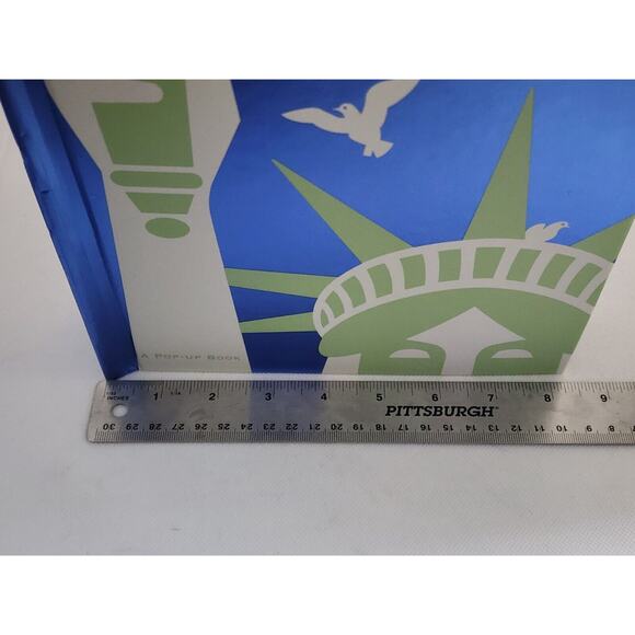 POP-UP BOOK-ROBERT SABUDA-AMERICAN THE BEAUTIFUL-Hand Cut Pop-Ups-Hard Back - Picture 6 of 6